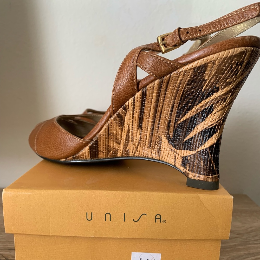Unisa Kari Wedges